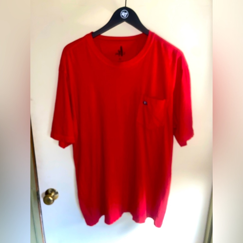 New Johnny-o dress T shirt with the pocket size XL color Red  100% cotton